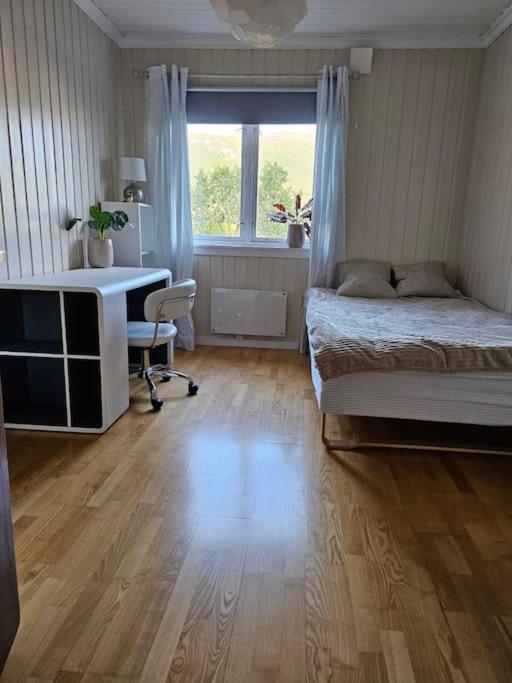 Willa Cozy Family House Tromsø Zewnętrze zdjęcie